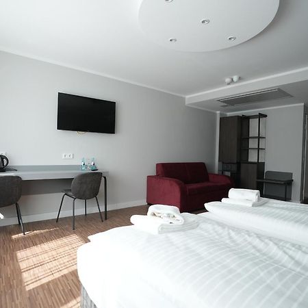 Boutique Kaiser - Hotel & Apartments Франкфурт на Майн Екстериор снимка