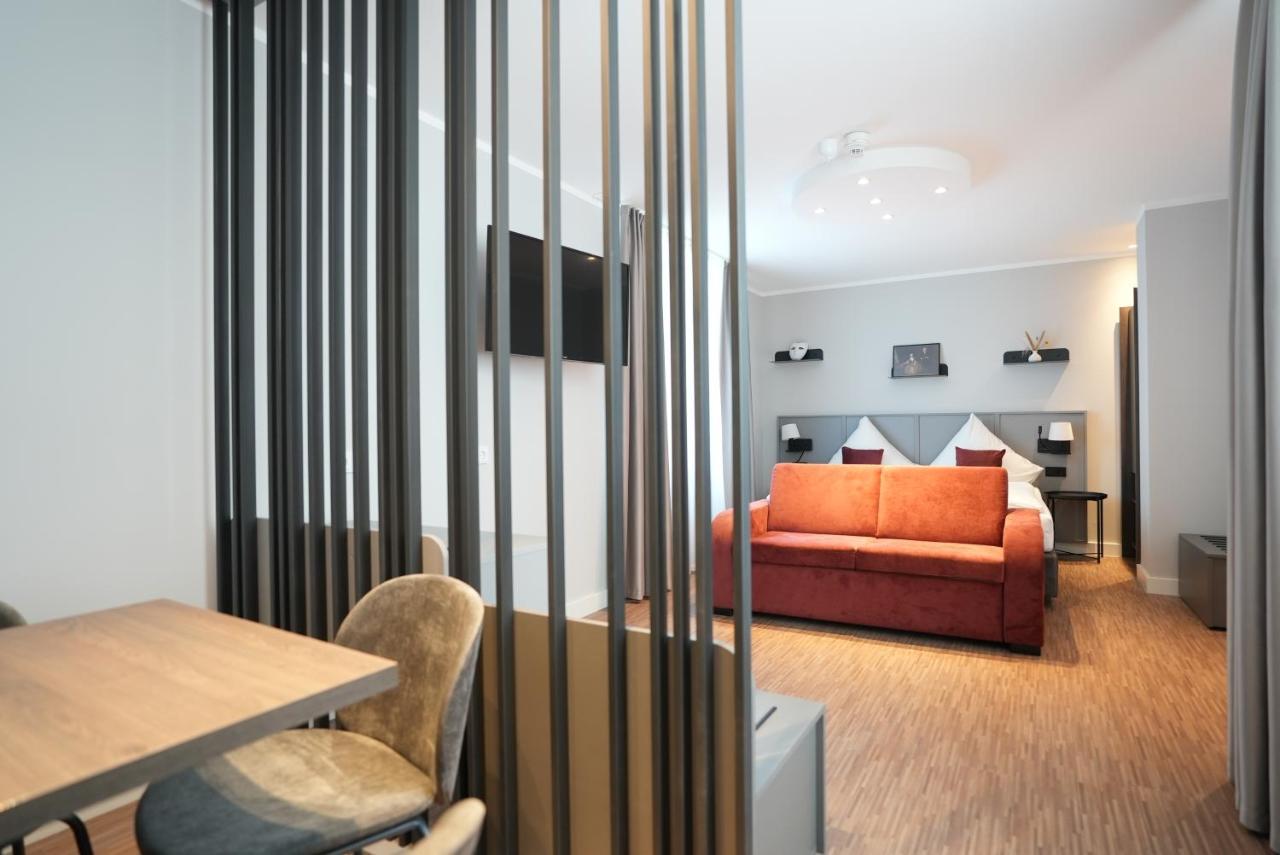 Boutique Kaiser - Hotel & Apartments Франкфурт на Майн Екстериор снимка
