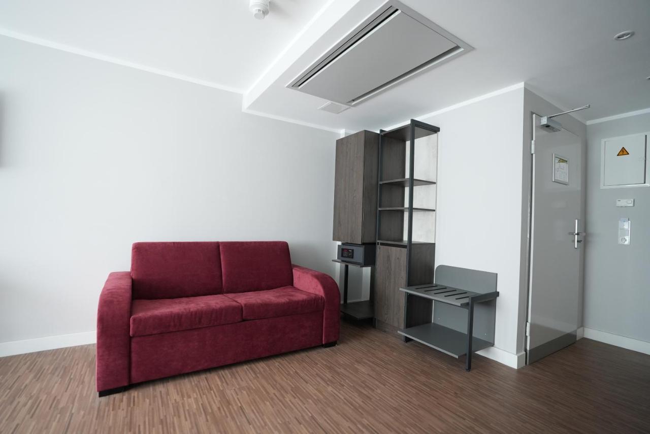 Boutique Kaiser - Hotel & Apartments Франкфурт на Майн Екстериор снимка